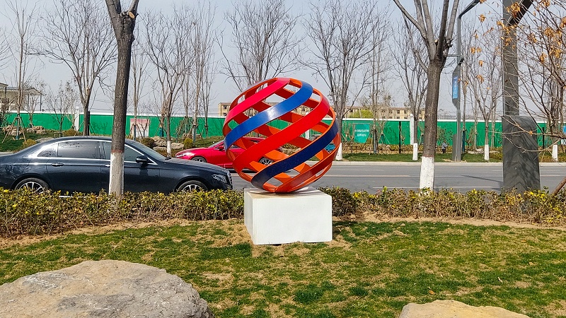 雕塑設(shè)計(jì)公司：玻璃鋼雕塑設(shè)計(jì)及泡沫雕塑價(jià)格-蘇昌標(biāo)識(shí)，行業(yè)經(jīng)驗(yàn)15年，為400+企業(yè)或市政單位提供標(biāo)識(shí)系統(tǒng)解決方案。